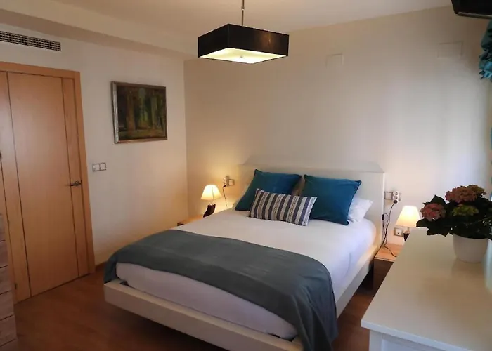 Cordoba Center Home